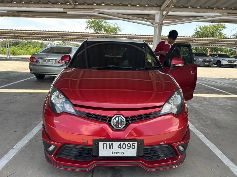 2017 MG 3 II 3