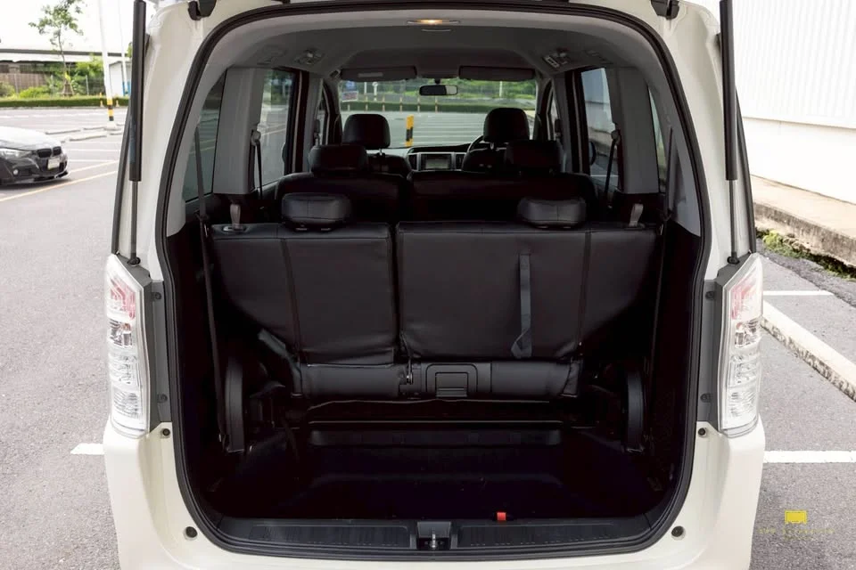 2013 Honda Stepwgn IV 3
