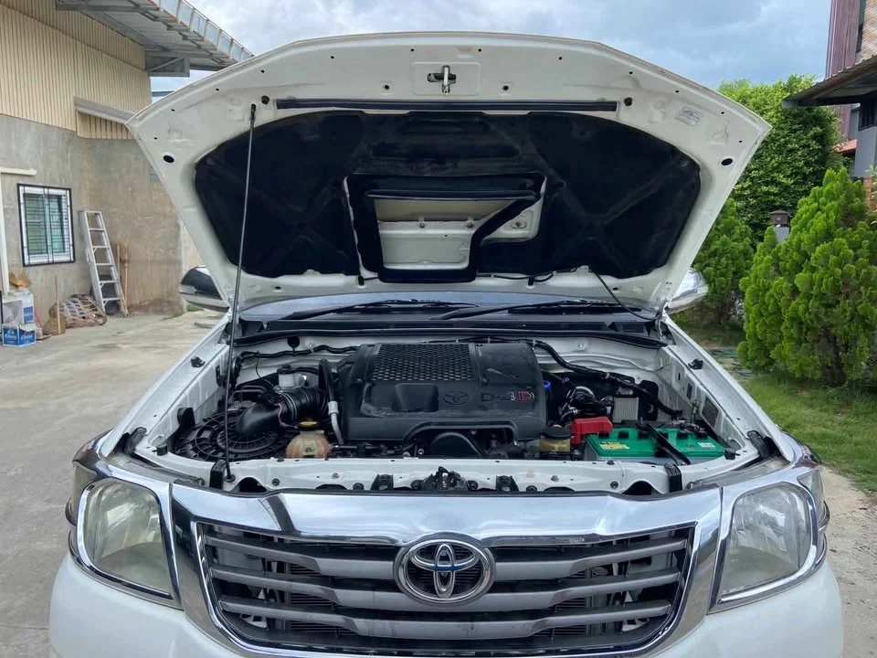 2012 Toyota Hilux VII 3