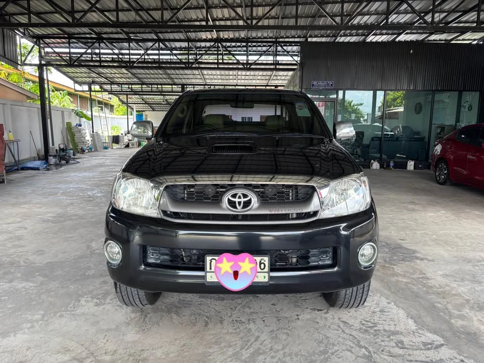 2010 Toyota Hilux VII 2