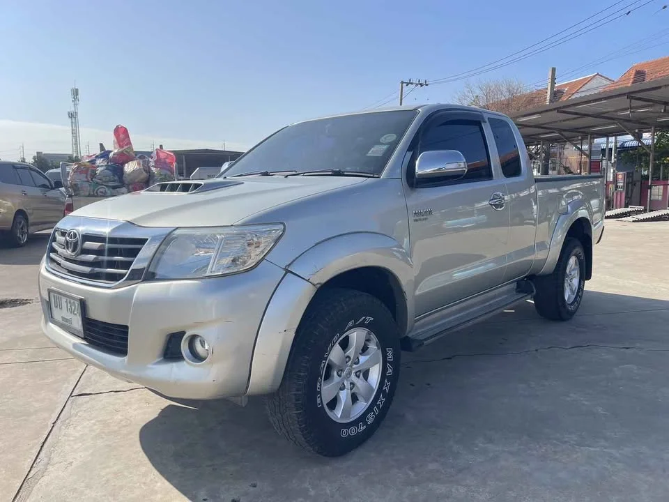 2014 Toyota Hilux VII 3