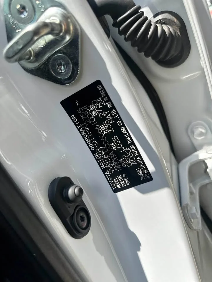 2024 Toyota Hilux VIII 3