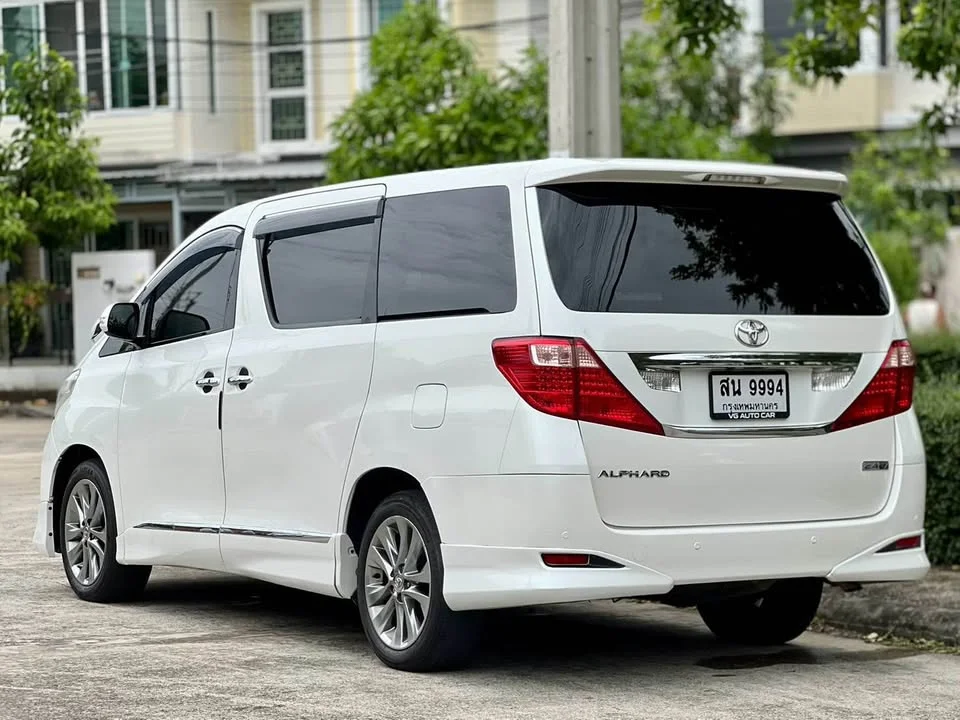 2010 Toyota Alphard, Vellfire II (AH20) 3
