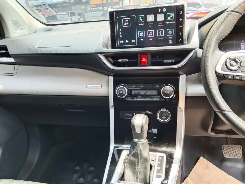 2022 Toyota Veloz III 3