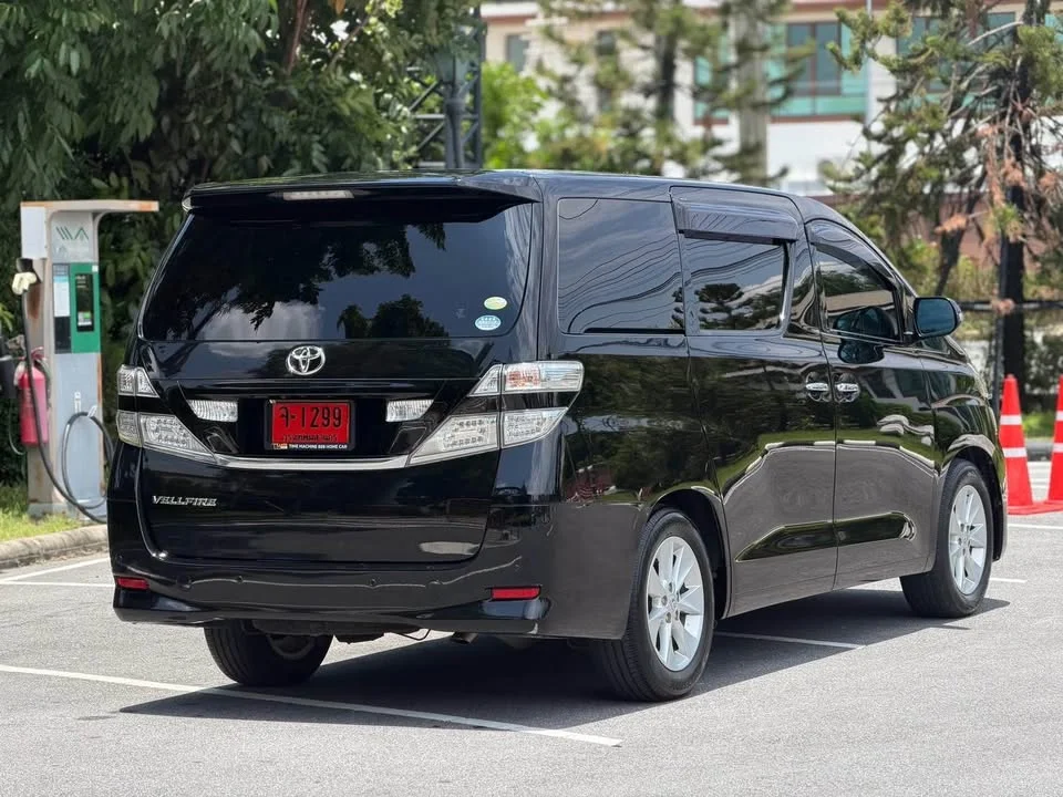 2010 Toyota Alphard, Vellfire II (AH20) 3