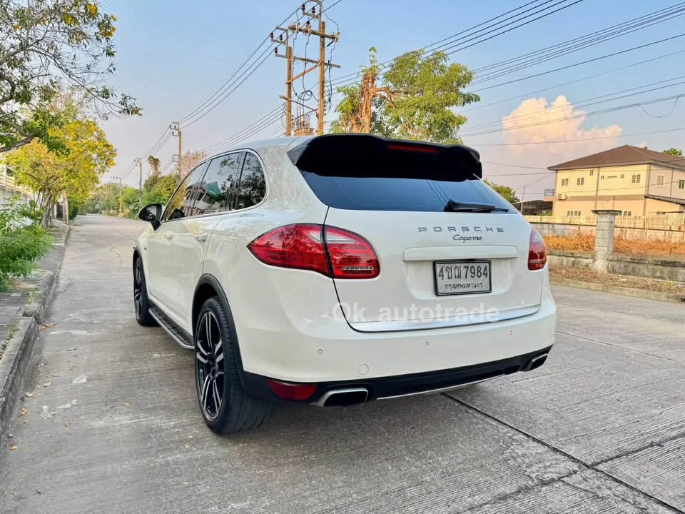 2011 Porsche Cayenne II 2