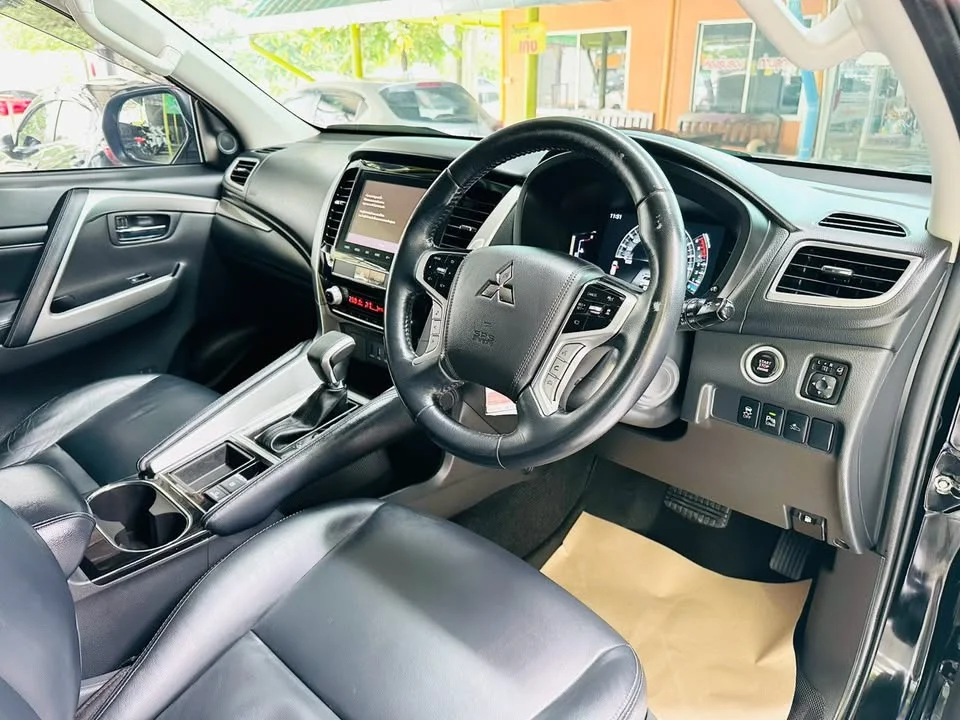 2019 Mitsubishi Pajero Sport III 3