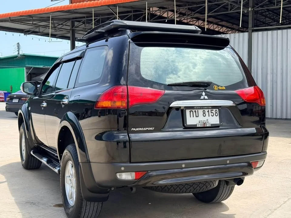 2011 Mitsubishi Pajero Sport II 2