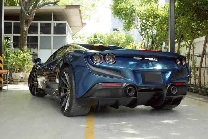 2022 Ferrari F8 2