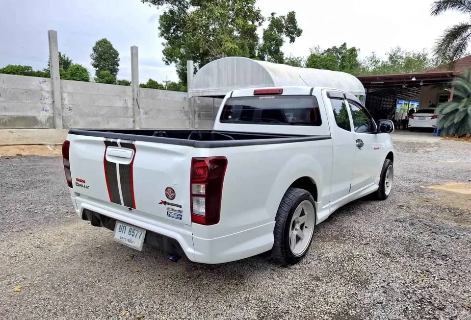 2016 Isuzu D-Max II (RT) 3