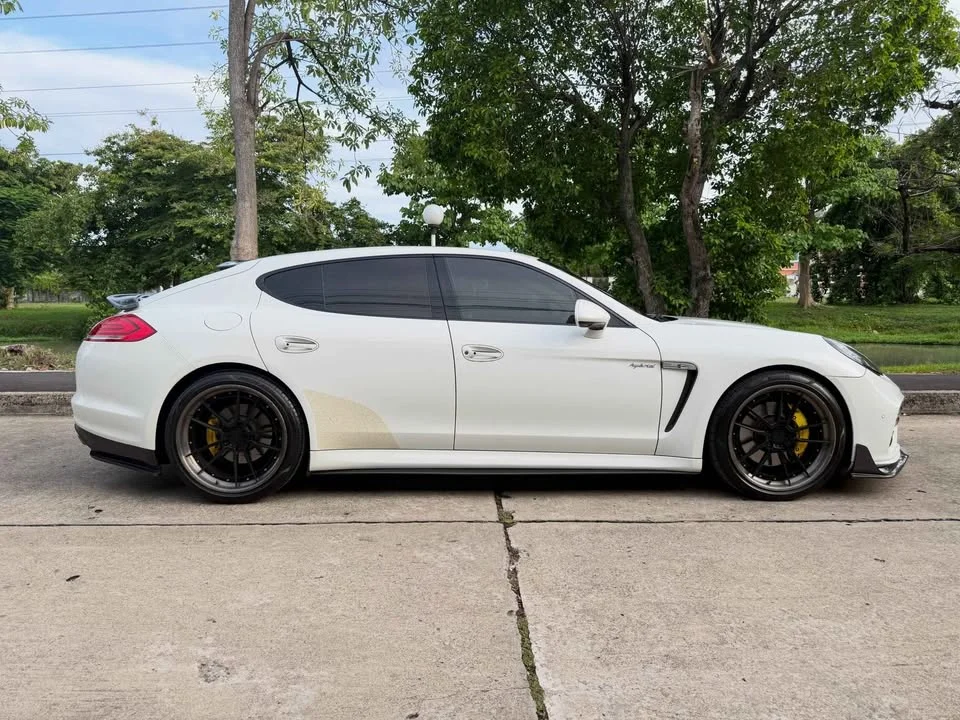 2012 Porsche Panamera I 2