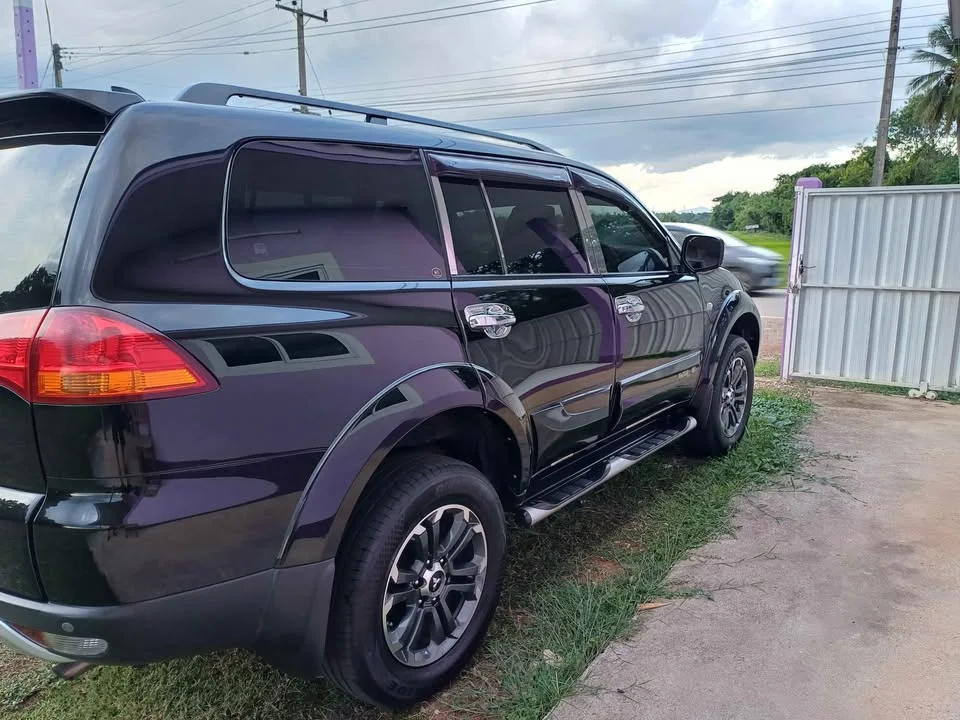 2011 Mitsubishi Pajero Sport II 3