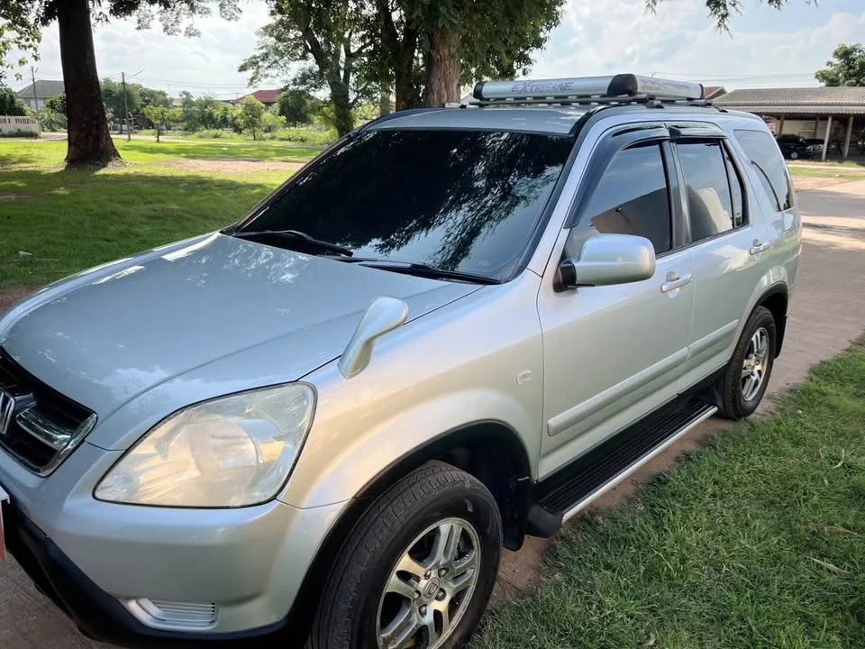2002 Honda CR-V II 2