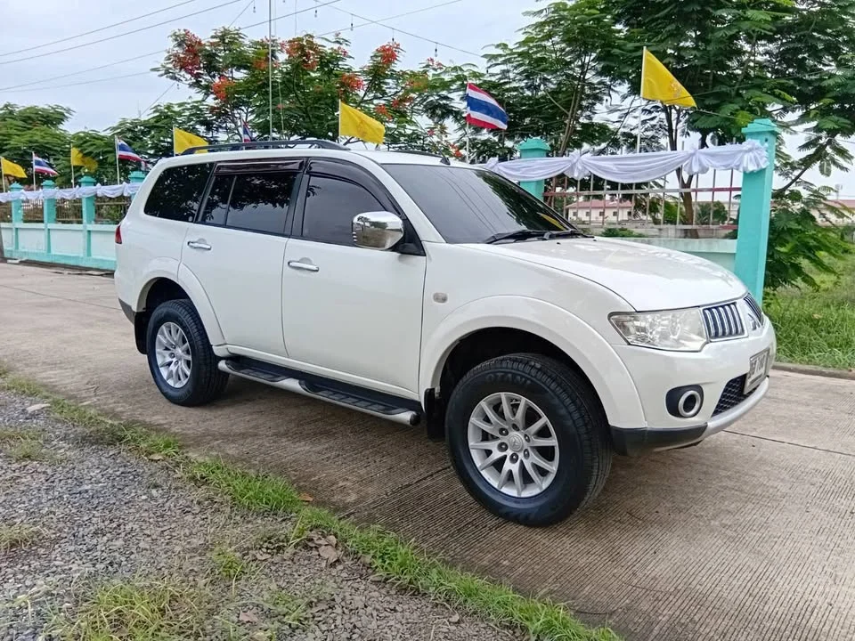 2010 Mitsubishi Pajero Sport II 3