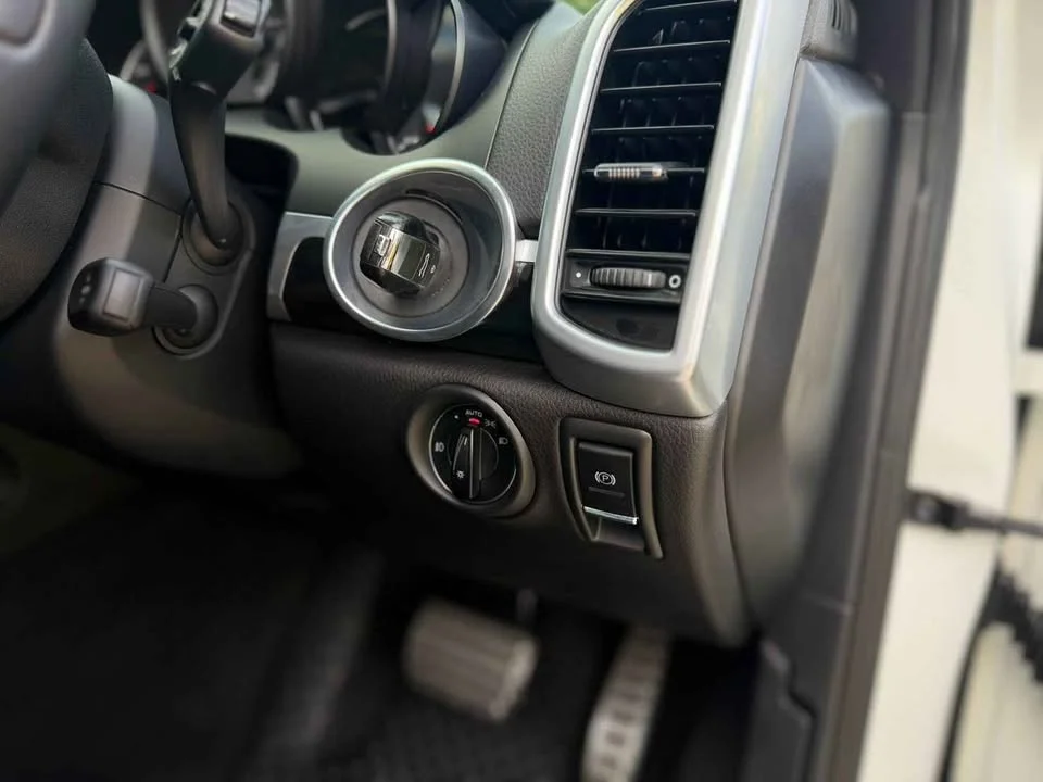 2012 Porsche Cayenne II 2
