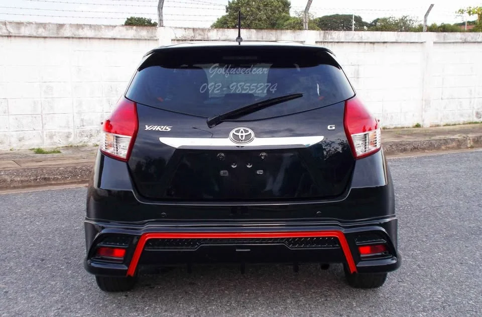 2015 Toyota Yaris III 2