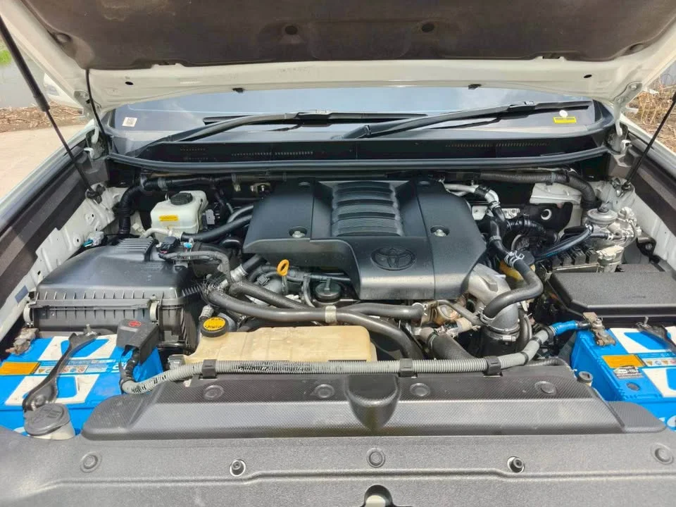 2012 Toyota Land Cruiser Prado J150 2