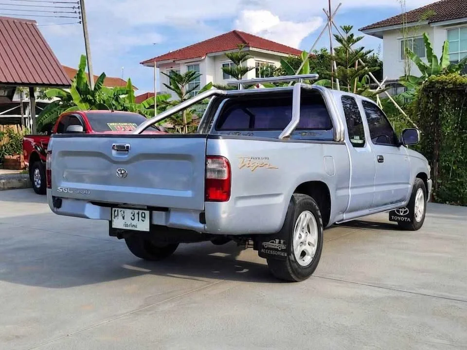 1999 Toyota Hilux Tiger VI 3