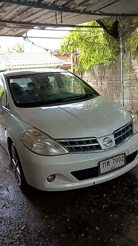 2011 Nissan Tiida I (C11) 3