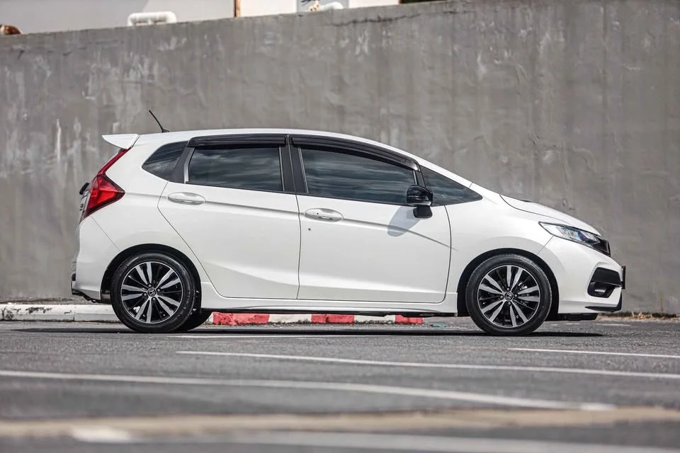 2020 Honda Jazz III 2