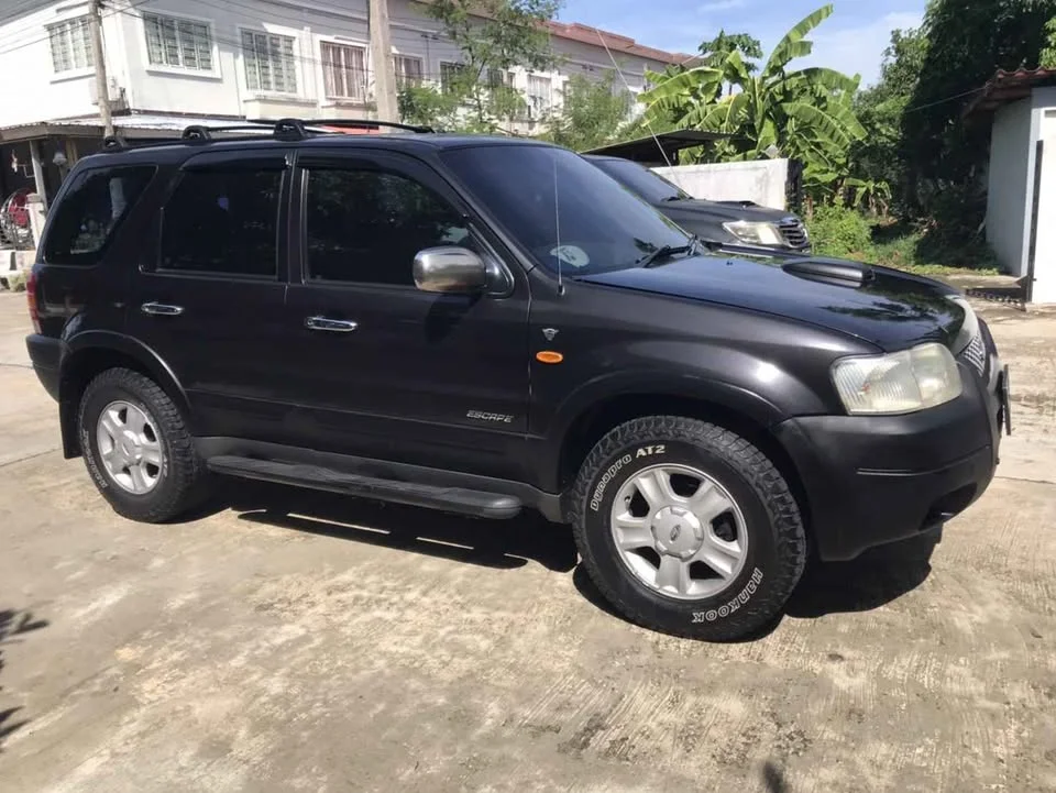 2004 Ford Escape I 3