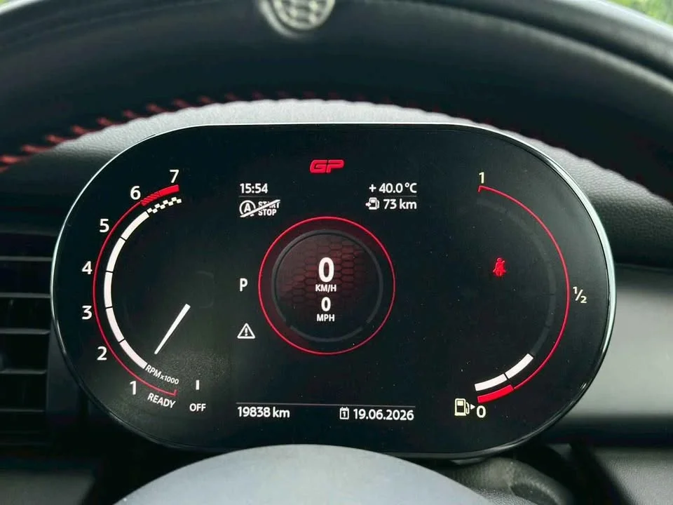 2020 Mini Hatch  III 3