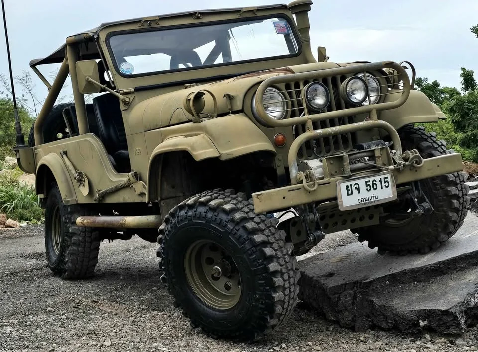 1963 Jeep CJ 1-7 3