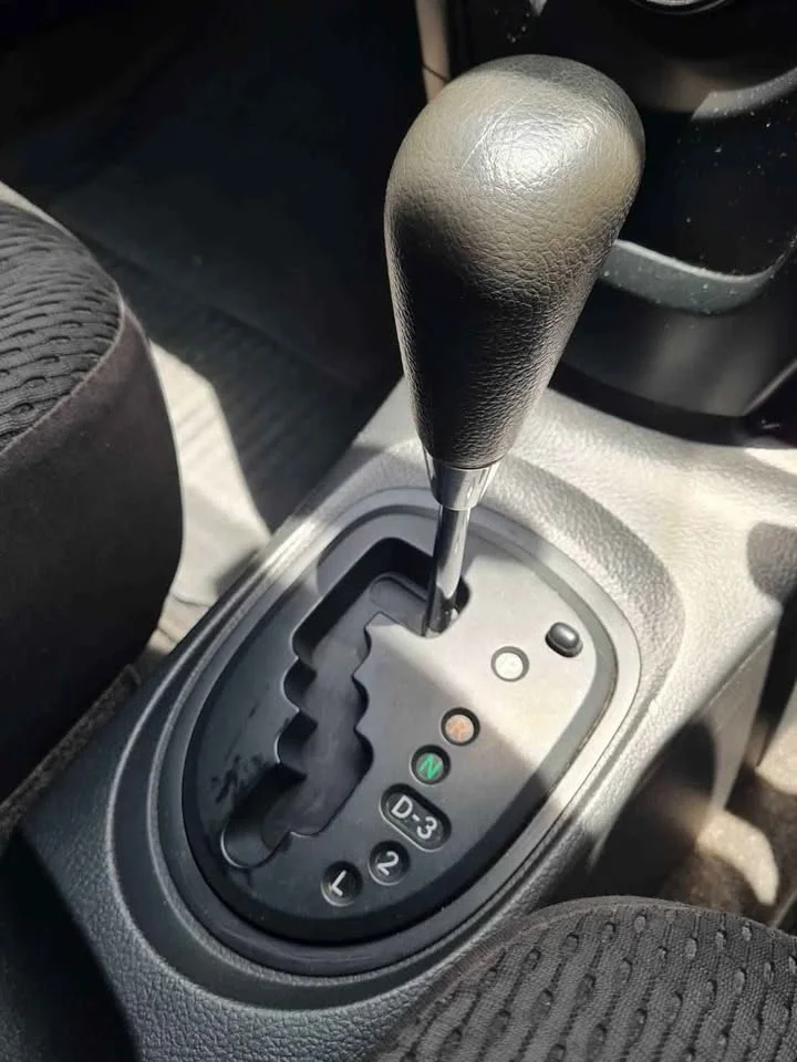 2010 Toyota Vios II 2