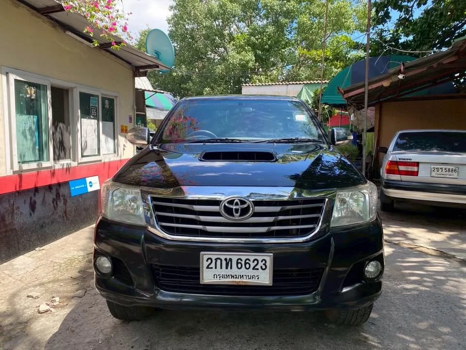 2013 Toyota Hilux VII 3