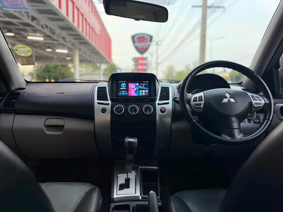 2012 Mitsubishi Pajero Sport II 3