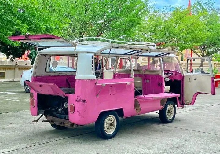 1980 Volkswagen Bus Type 2 T2 2