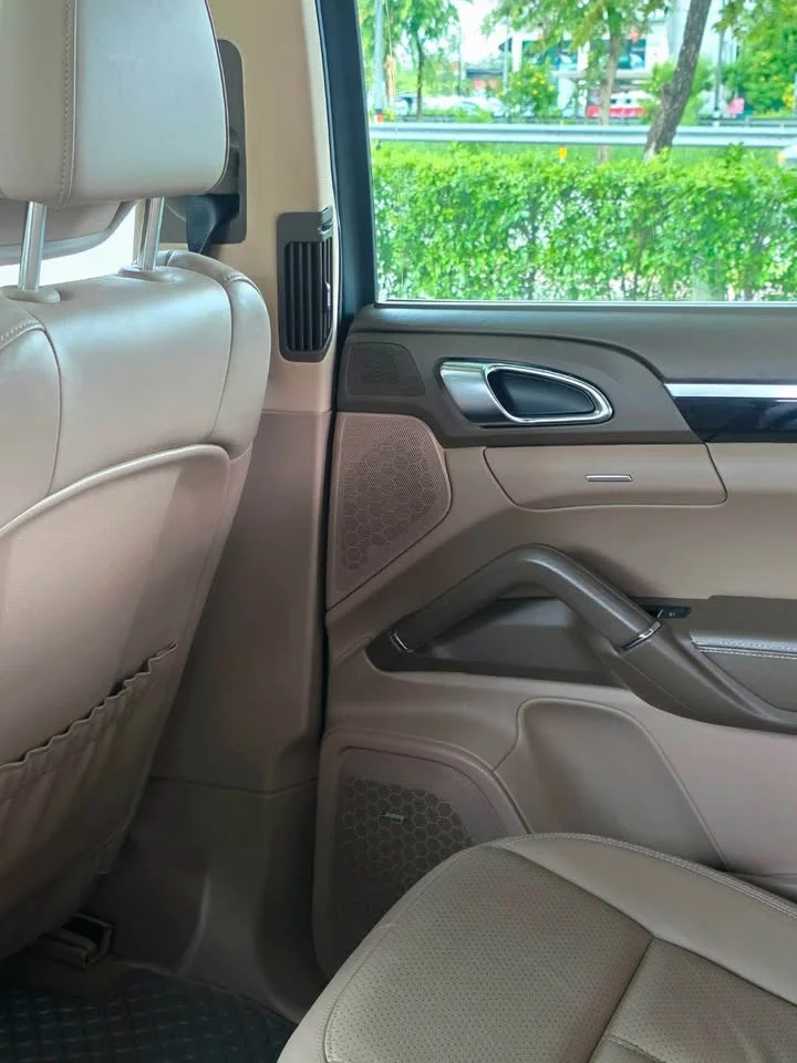 2013 Porsche Cayenne II 2