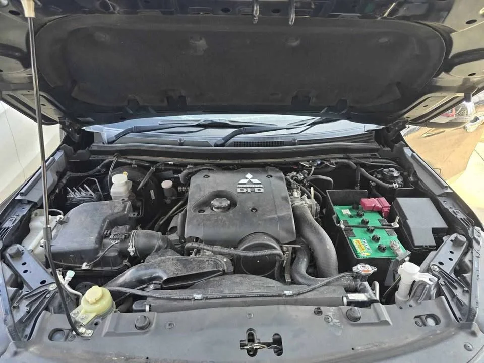 2019 Mitsubishi Triton V 3