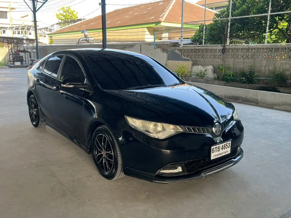 2017 MG 5 I  2