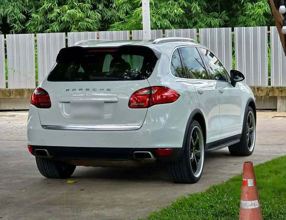 2013 Porsche Cayenne II 3