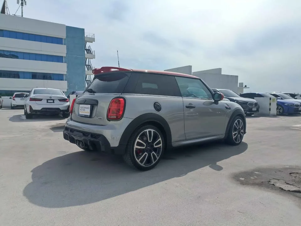 2023 Mini Hatch  III 2