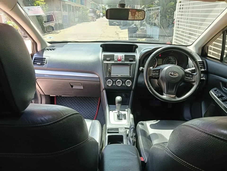 2014 Subaru XV I 2