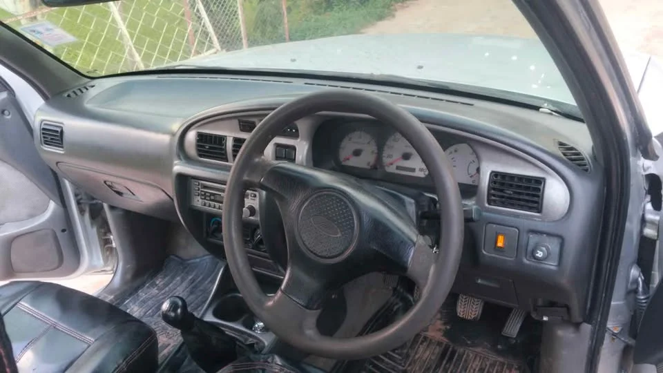2005 Mazda 2500 Fighter V 3