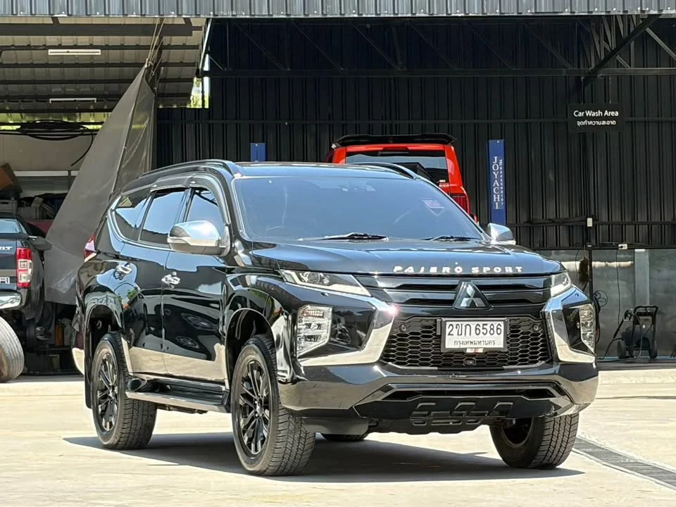 2021 Mitsubishi Pajero Sport III 2