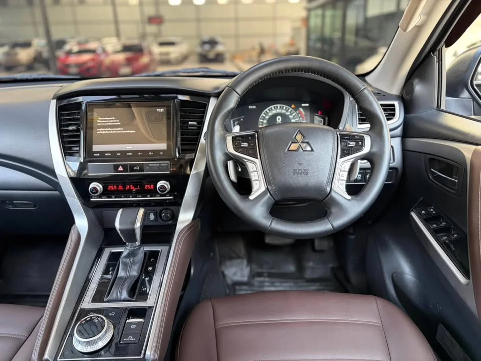 2021 Mitsubishi Pajero Sport III 3