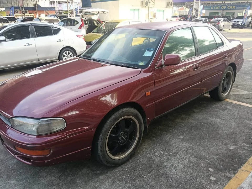 1992 Toyota Camry III (XV10) 3