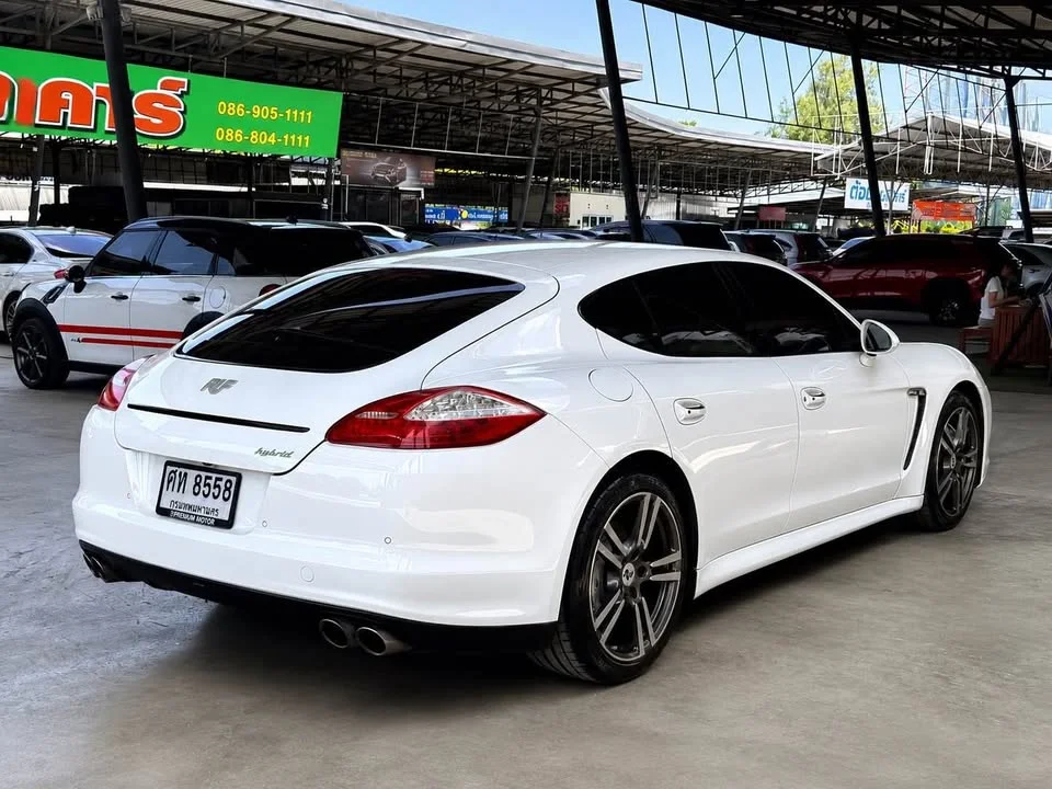 2013 Porsche Panamera I 3