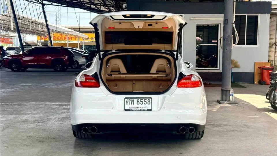 2011 Porsche Panamera I 2