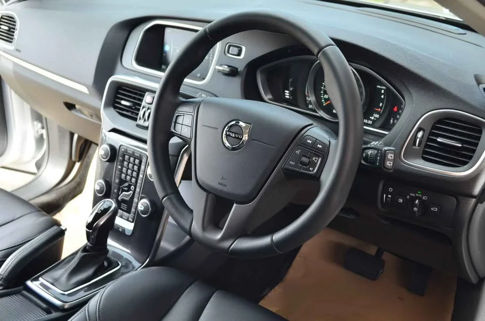 2018 Volvo V40 II 2
