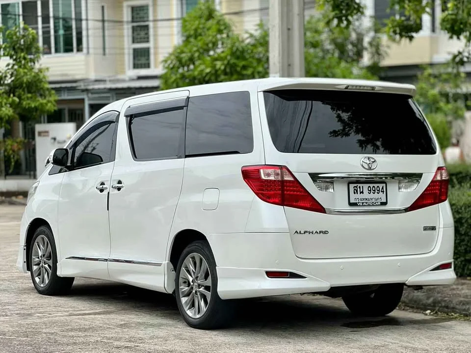 2010 Toyota Alphard, Vellfire II (AH20) 3