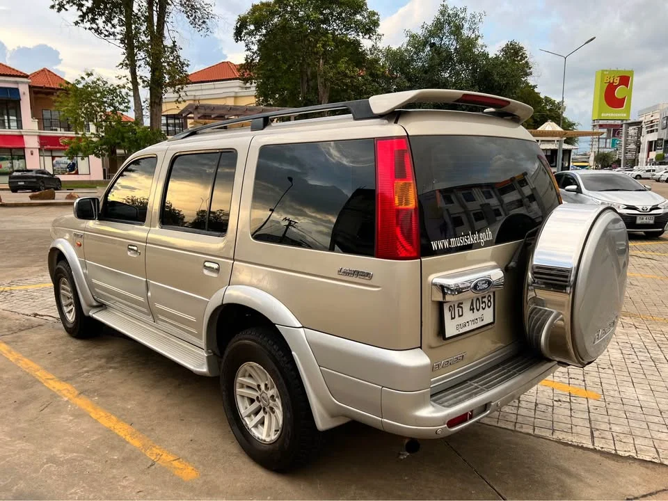 2004 Ford Everest I 2