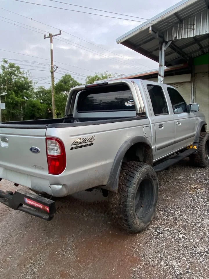 Ford Ranger I 3