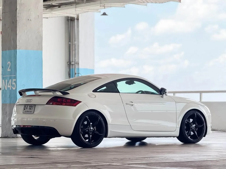 2009 Audi TT Mk2 2