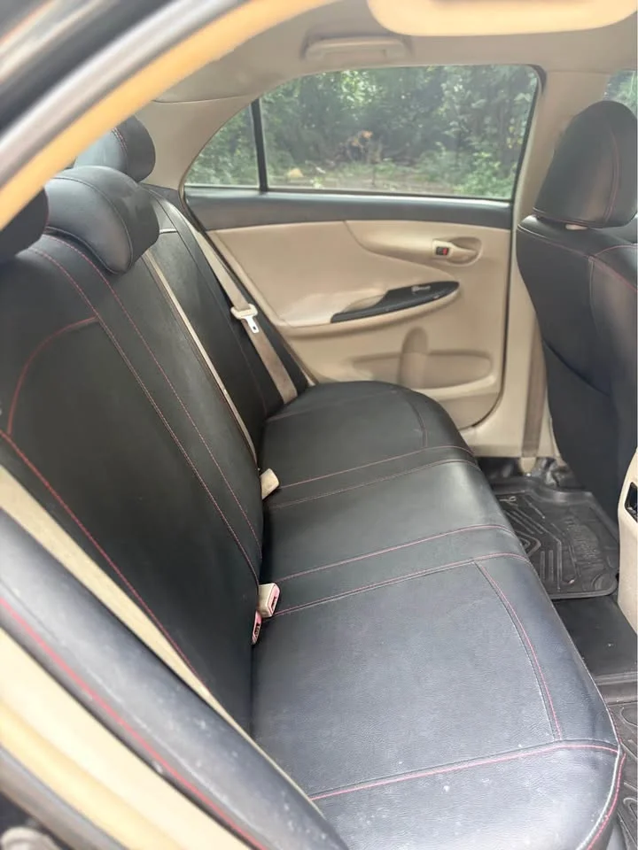 2012 Toyota Corolla Altis X (E140) 3