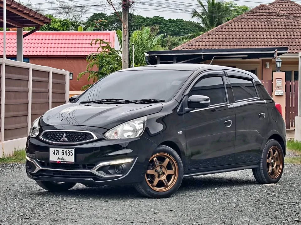 2017 Mitsubishi Mirage VI 2